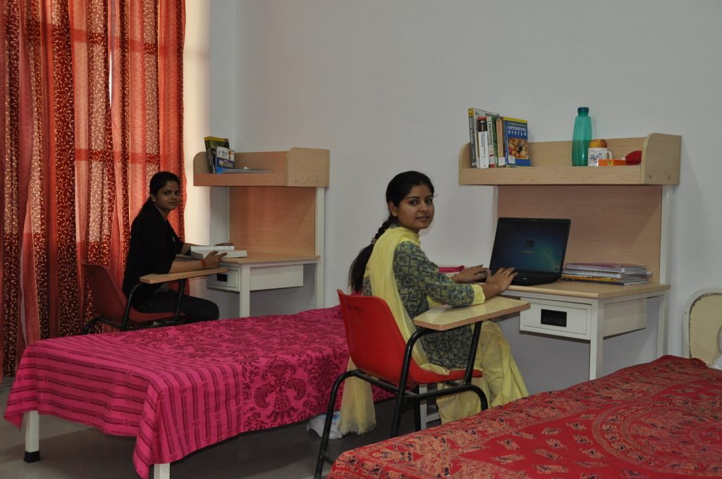 Mohila Hostel Room